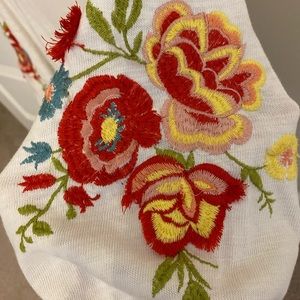 LOFT SM embroidered balloon sleeve top